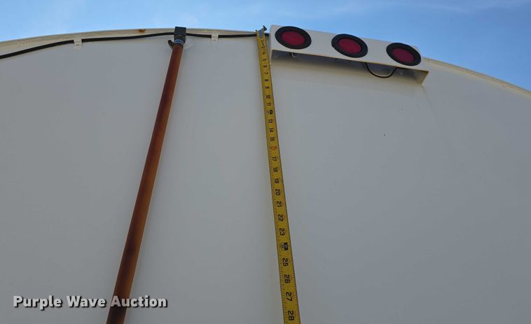 image for item DR3988 1979 Kenworth water truck