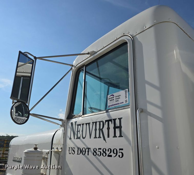 image for item DR3988 1979 Kenworth water truck