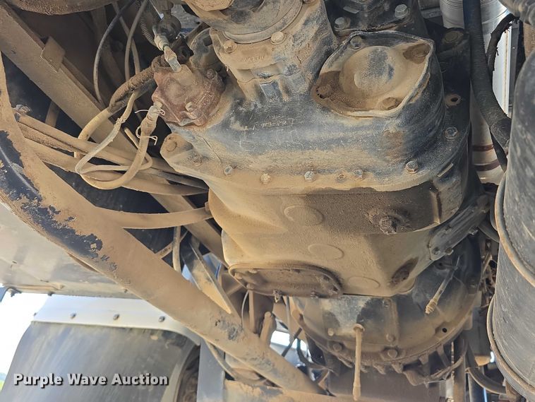 image for item DR3988 1979 Kenworth water truck