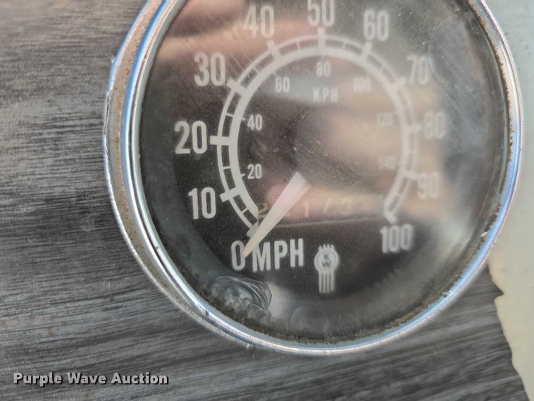 image for item DR3988 1979 Kenworth water truck