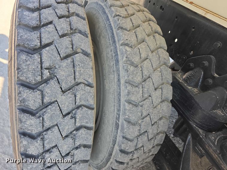 image for item DR3988 1979 Kenworth water truck