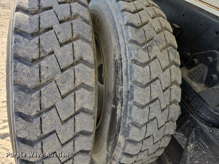 image for item DR3988 1979 Kenworth water truck