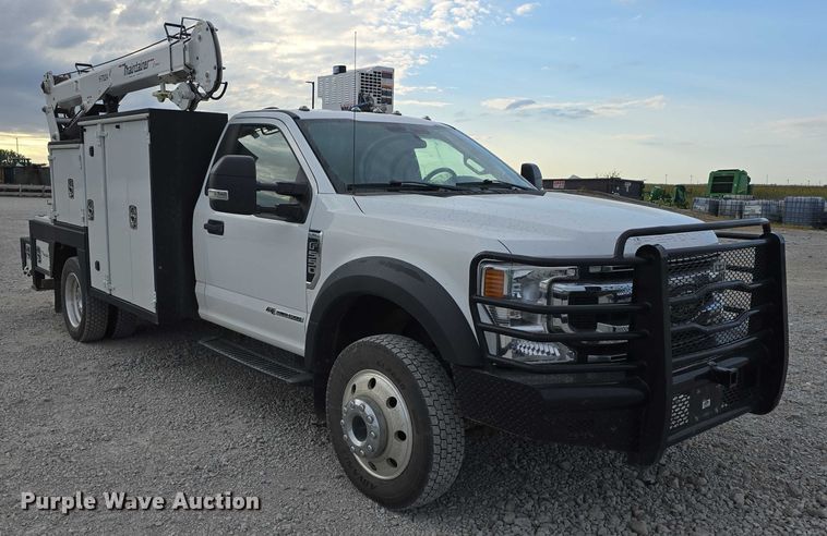 image for item DR3993 2020 Ford F550 Super Duty utility / service truck