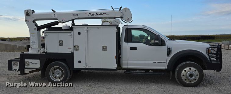 image for item DR3993 2020 Ford F550 Super Duty utility / service truck