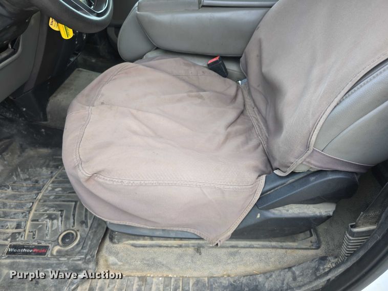 image for item DR3993 2020 Ford F550 Super Duty utility / service truck