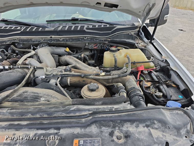 image for item DR3993 2020 Ford F550 Super Duty utility / service truck