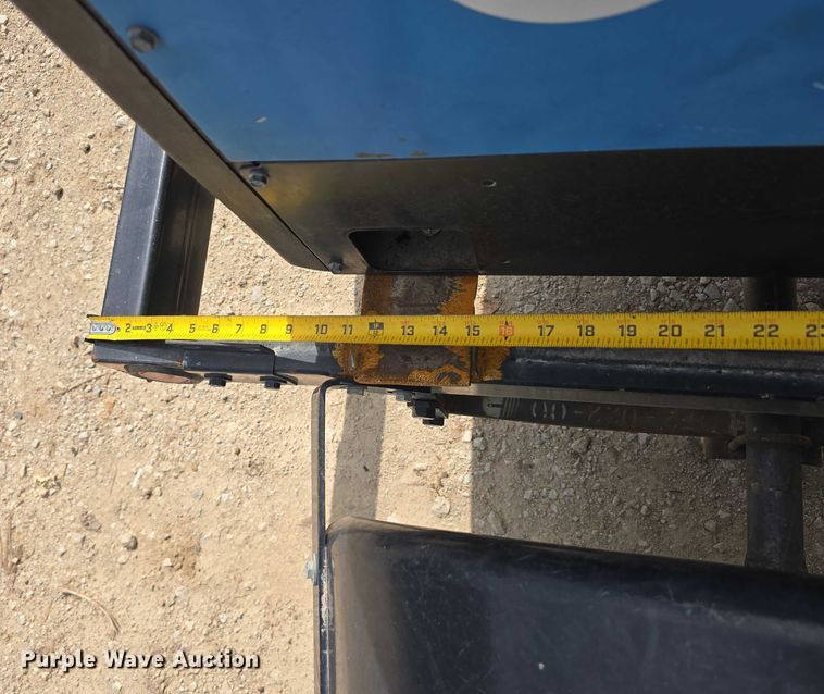 image for item DR3998 Miller Bobcat 225 welder/generator