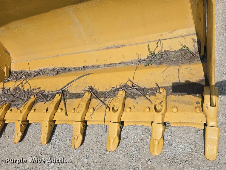 image for item DR4000 Four-in-one bucket