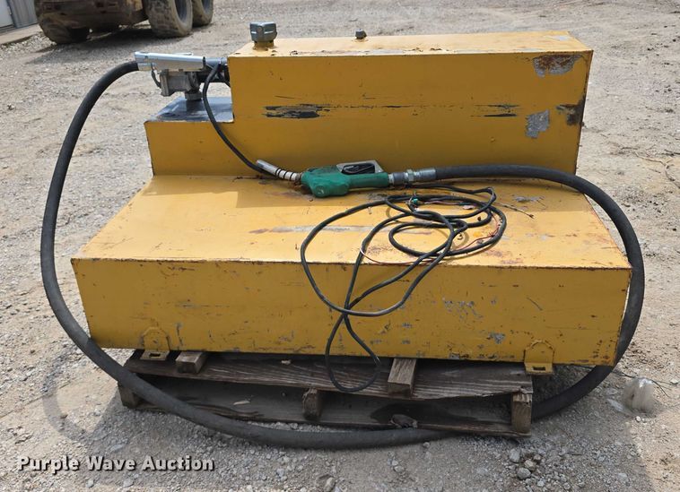 image for item DR4001 Fuel tank