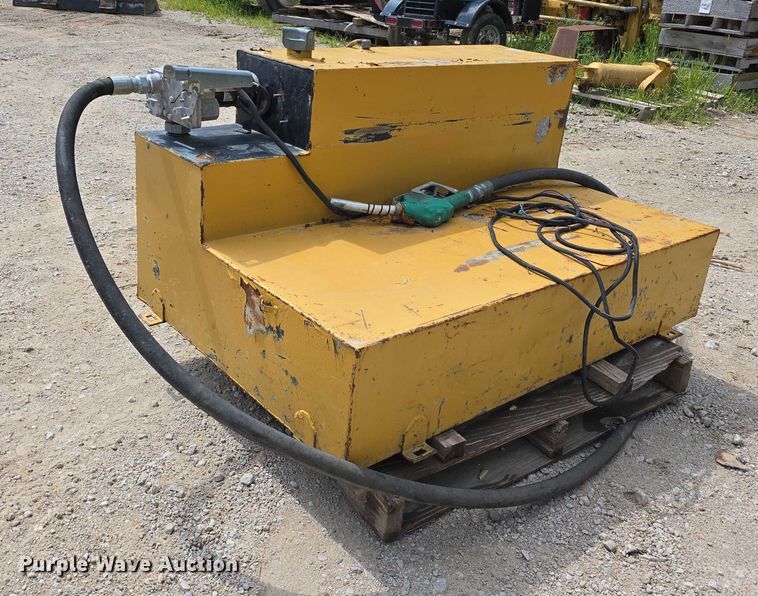 image for item DR4001 Fuel tank