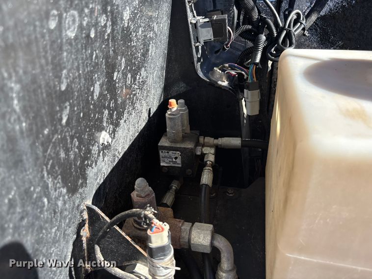 image for item DT3415 Ditch Witch JT3020 directional boring unit