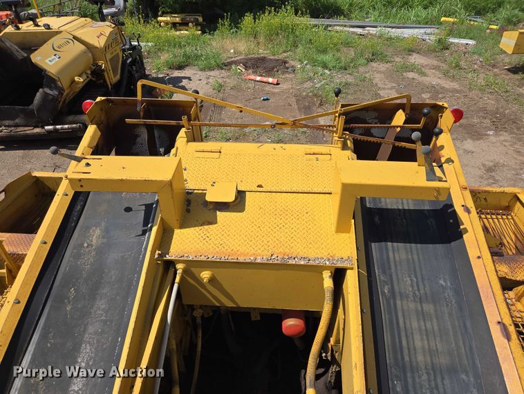 image for item DT4914 WH MFG Spread King chip spreader