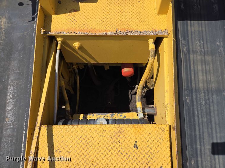 image for item DT4914 WH MFG Spread King chip spreader