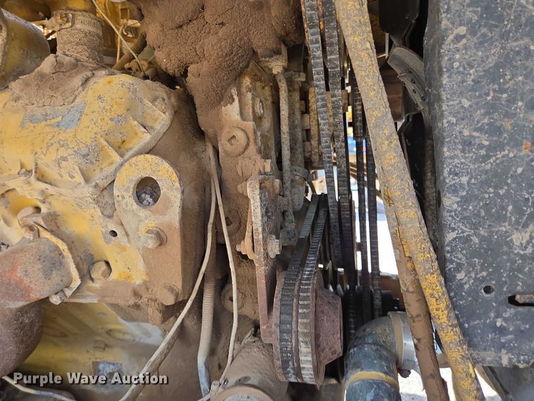 image for item DT4914 WH MFG Spread King chip spreader