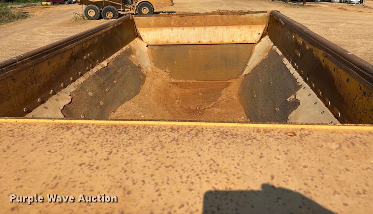 image for item DU1263 2014 Volvo A40G haul truck