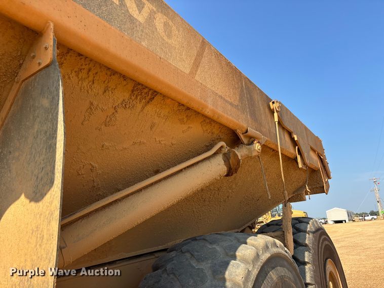 image for item DU1263 2014 Volvo A40G haul truck