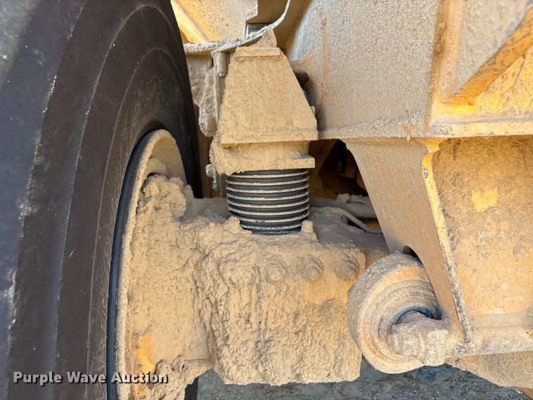 image for item DU1263 2014 Volvo A40G haul truck