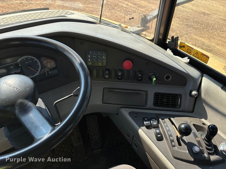 image for item DU1263 2014 Volvo A40G haul truck