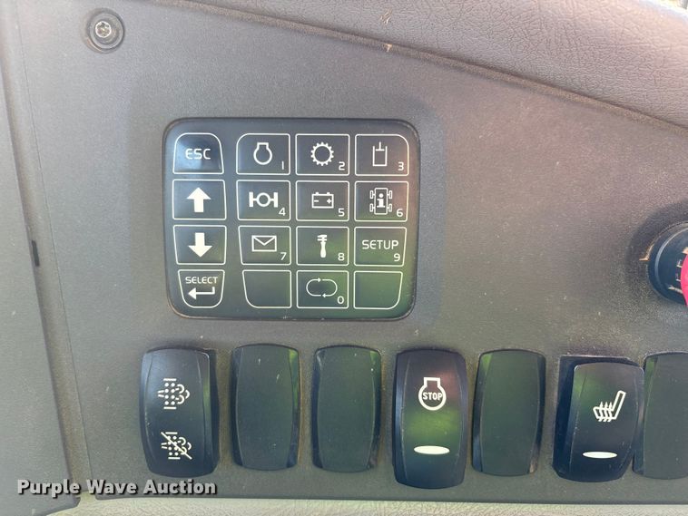 image for item DU1263 2014 Volvo A40G haul truck