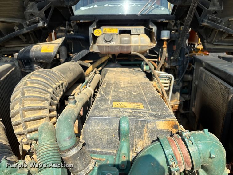 image for item DU1263 2014 Volvo A40G haul truck