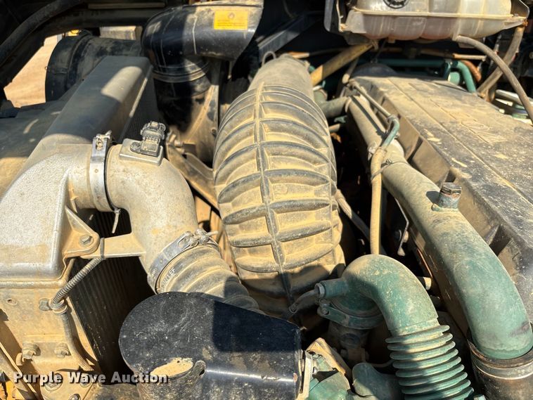 image for item DU1263 2014 Volvo A40G haul truck