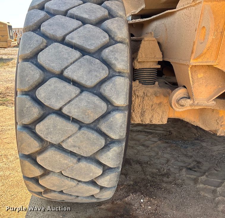 image for item DU1263 2014 Volvo A40G haul truck