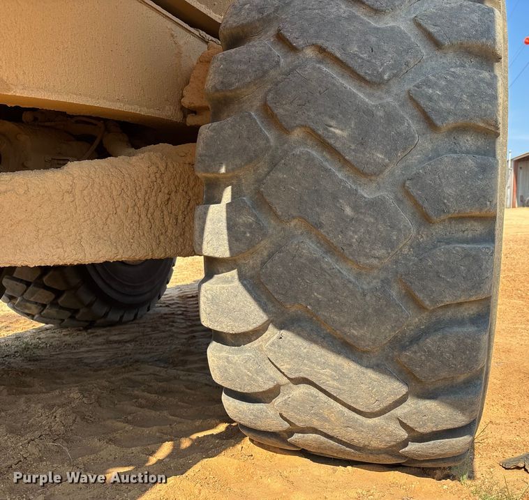 image for item DU1263 2014 Volvo A40G haul truck