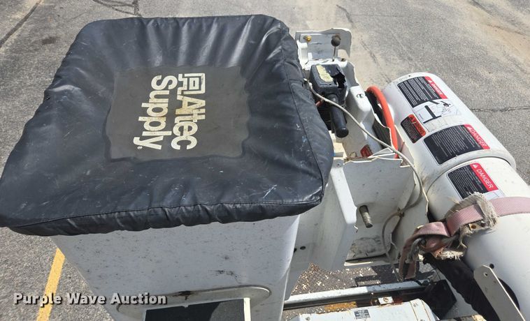 image for item DU2507 2006 Ford F550 bucket truck