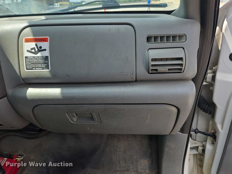 image for item DU2507 2006 Ford F550 bucket truck