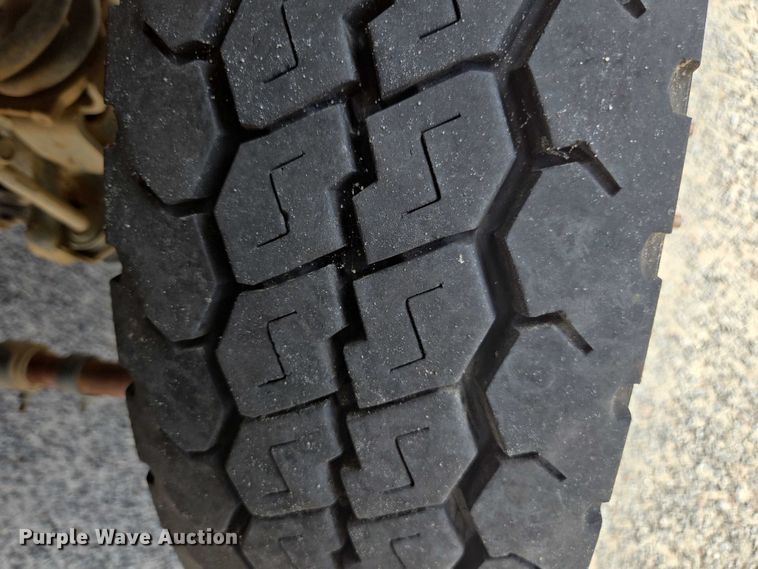 image for item DU2507 2006 Ford F550 bucket truck