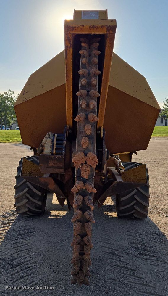 image for item DU6761 2001 Vermeer V120 rock saw