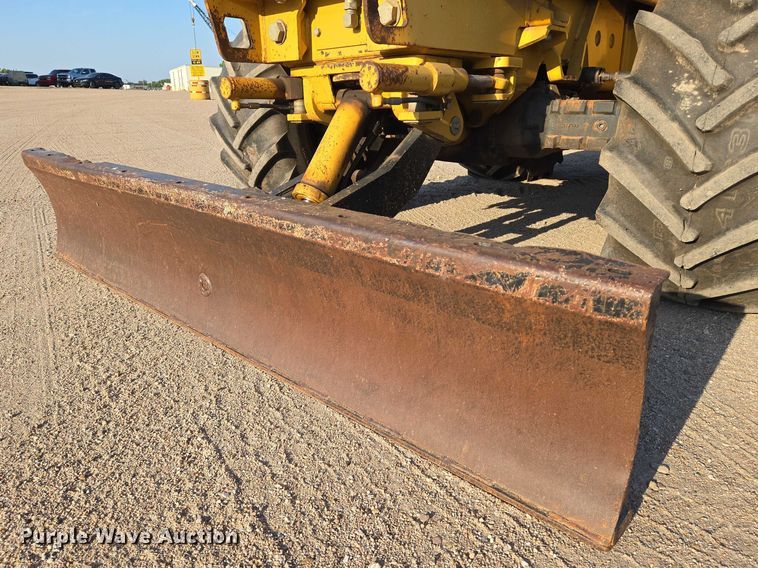 image for item DU6761 2001 Vermeer V120 rock saw