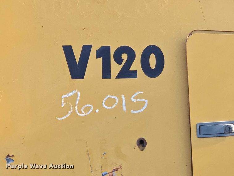 image for item DU6761 2001 Vermeer V120 rock saw