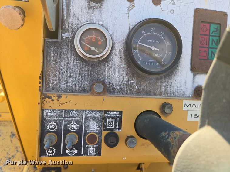 image for item DU6761 2001 Vermeer V120 rock saw