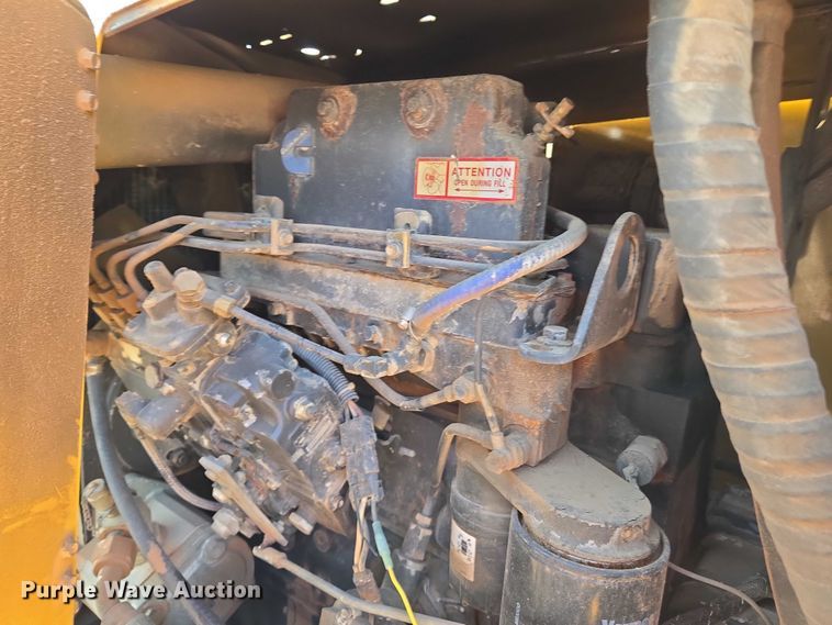 image for item DU6761 2001 Vermeer V120 rock saw