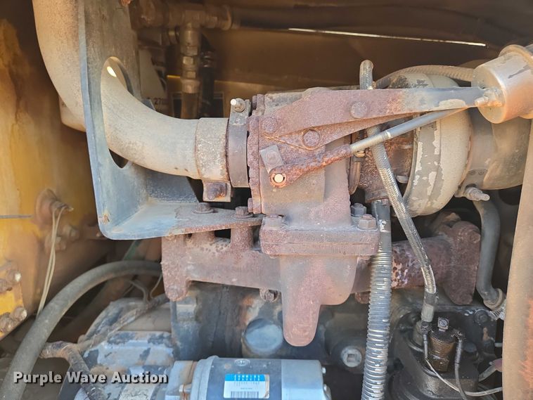 image for item DU6761 2001 Vermeer V120 rock saw