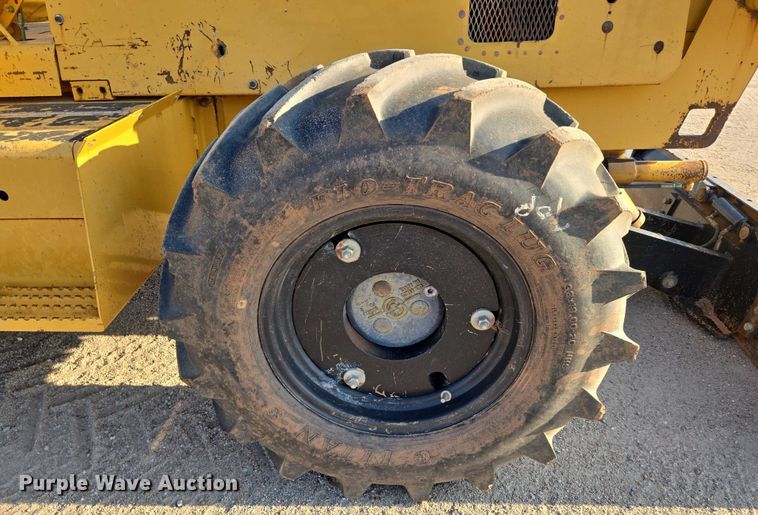 image for item DU6761 2001 Vermeer V120 rock saw