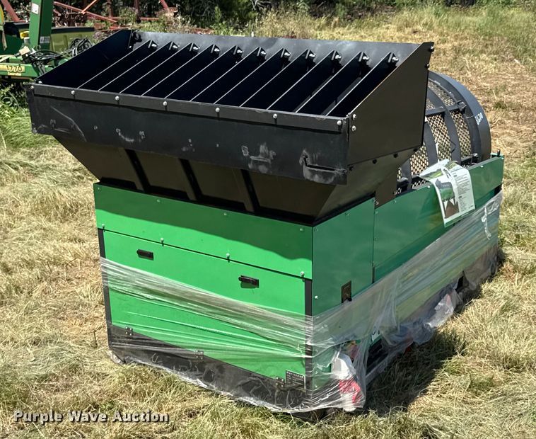 image for item DU9102 Hurricane GF480 trommel screen