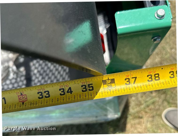 image for item DU9102 Hurricane GF480 trommel screen