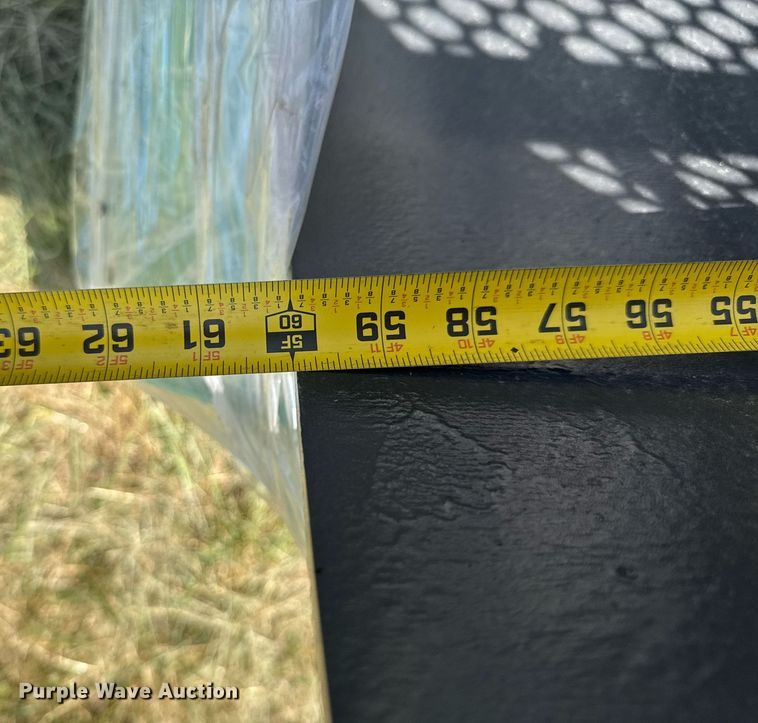 image for item DU9102 Hurricane GF480 trommel screen