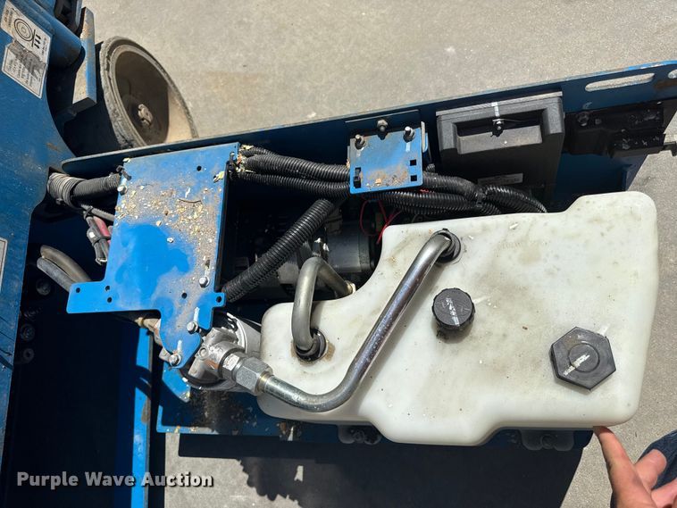 image for item DW2994 Genie GS-1930 scissor lift