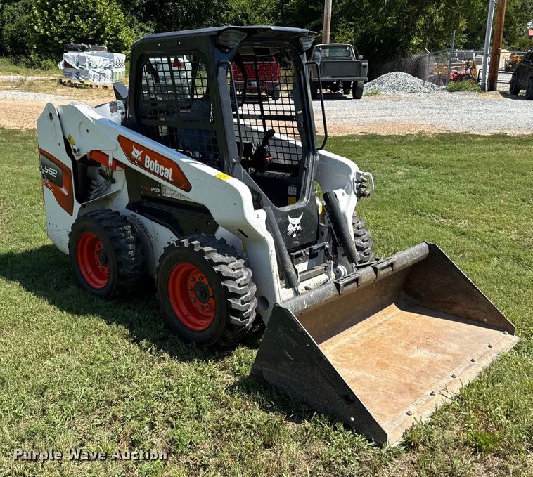MINI CARGADOR SOBRE RUEDAS 2024 BOBCAT S62