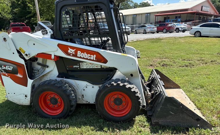 image for item DW2995 2024 Bobcat S62 skid steer loader