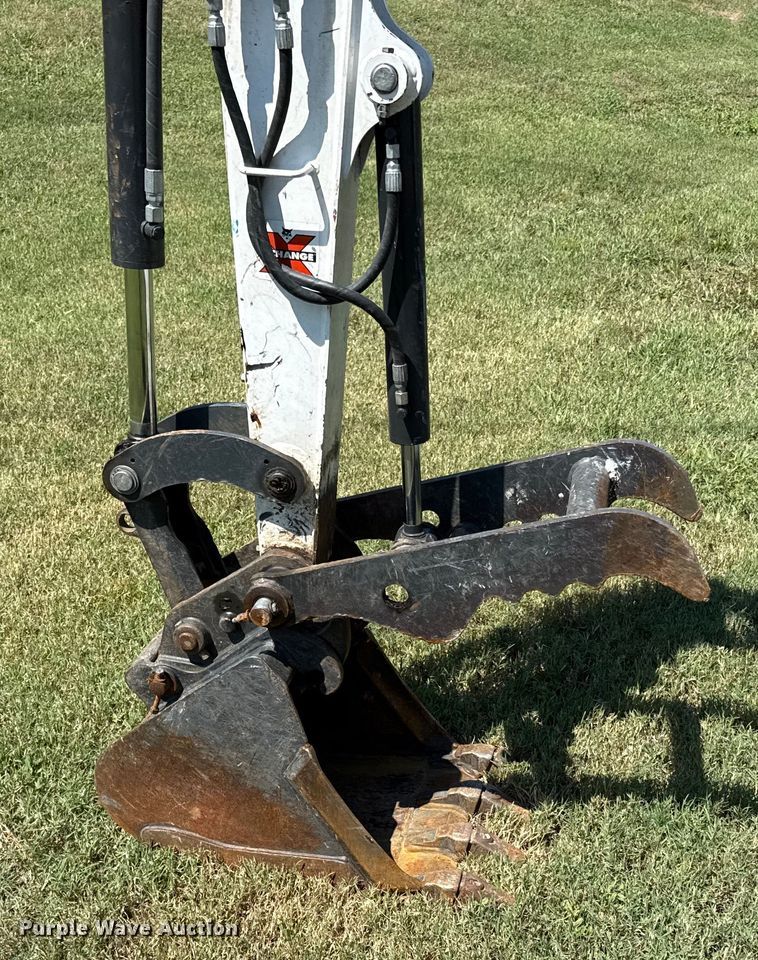 image for item DW2996 2023 Bobcat E35 mini excavator