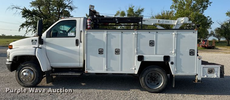 image for item DW6500 2006 Chevrolet C4500 utility / service truck