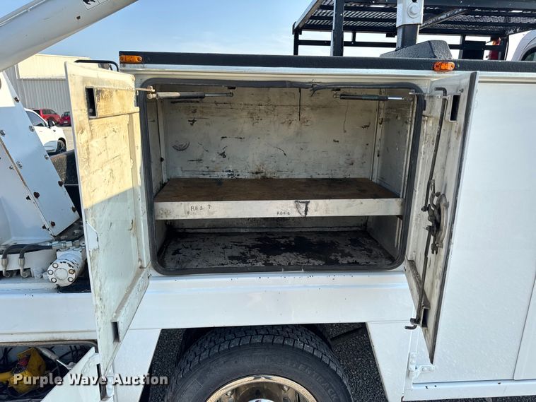 image for item DW6500 2006 Chevrolet C4500 utility / service truck