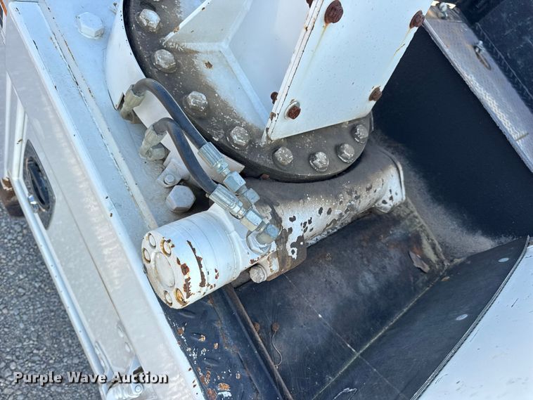 image for item DW6500 2006 Chevrolet C4500 utility / service truck