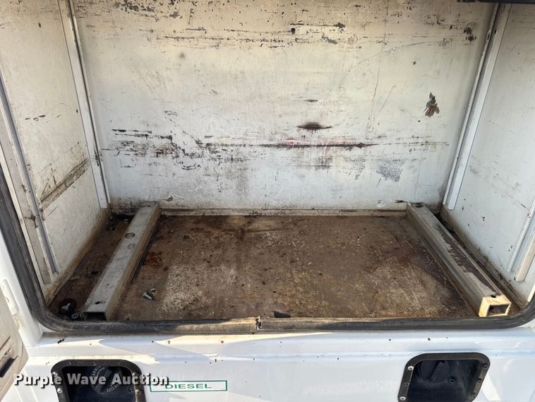 image for item DW6500 2006 Chevrolet C4500 utility / service truck