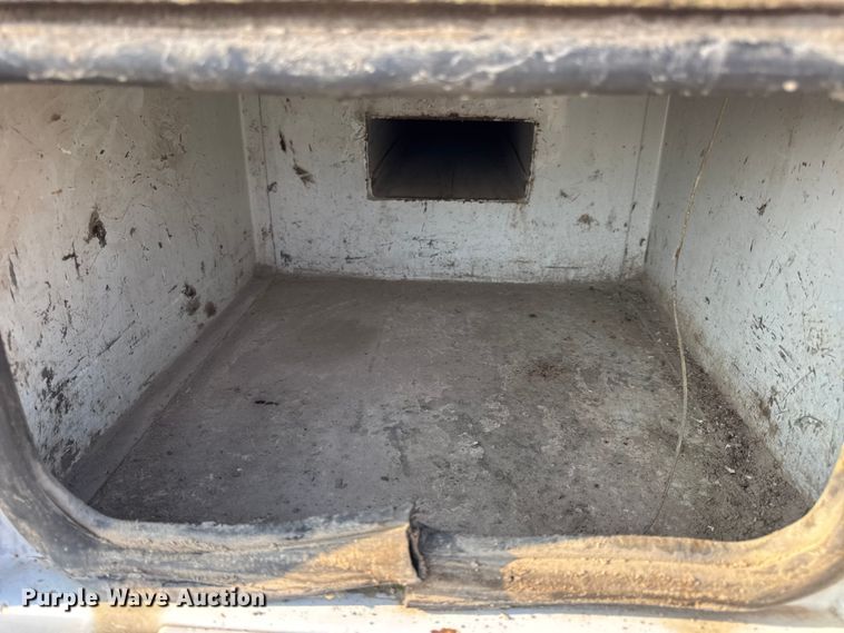 image for item DW6500 2006 Chevrolet C4500 utility / service truck