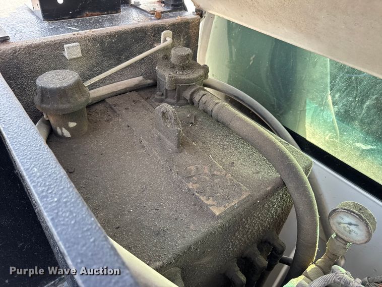 image for item DW6500 2006 Chevrolet C4500 utility / service truck